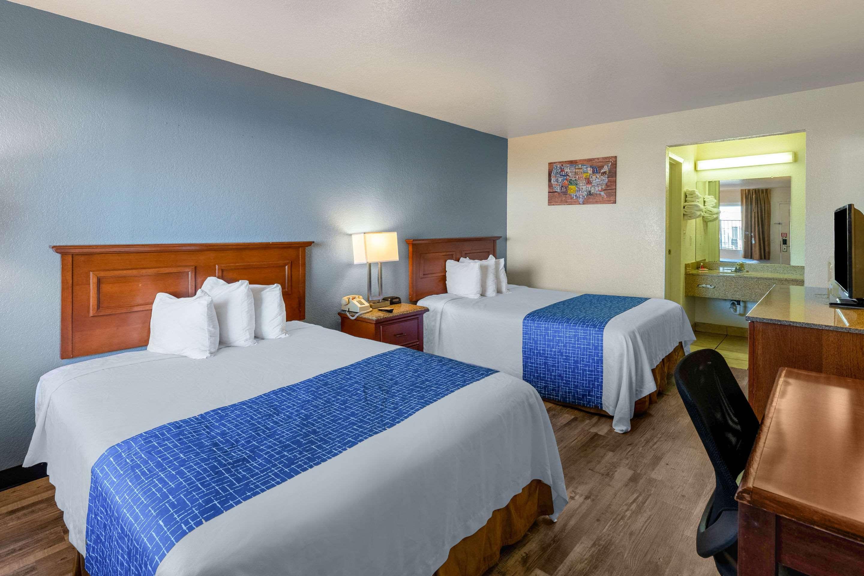 Econo Lodge Phoenix North I-17 Exterior foto